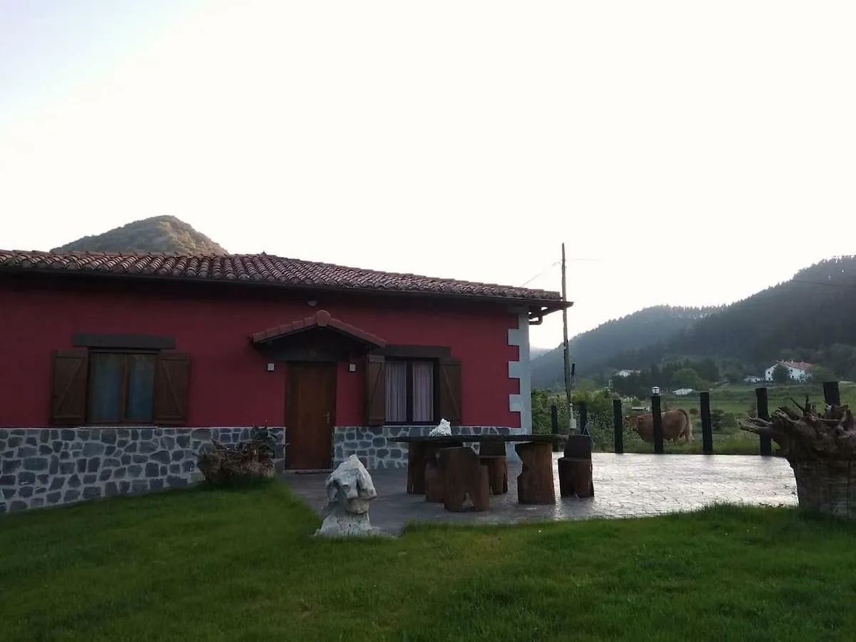 Olatz Eskola Etxea Villa Mutriku Holiday home